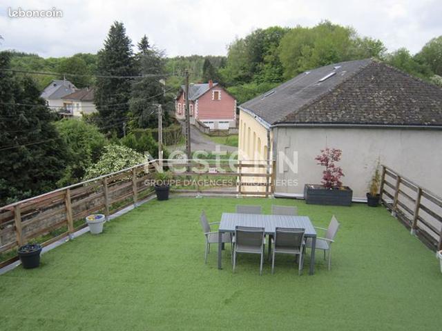 Maison 6 pièces 215 m²