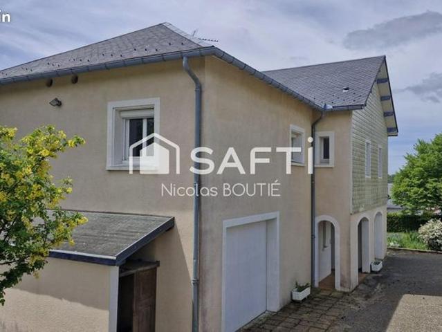 Maison 6 pièces 215 m²