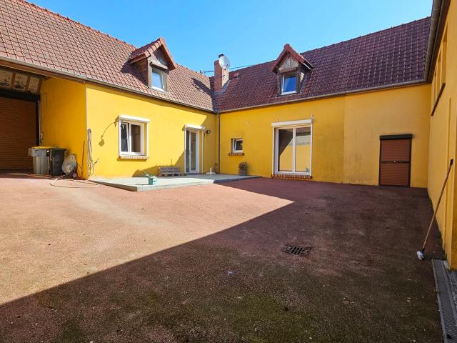 Maison 6 pièces 215 m²