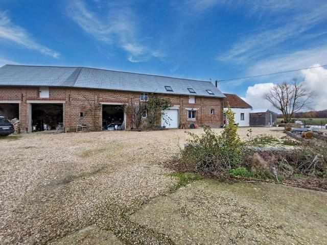 Maison 6 pièces 215 m²