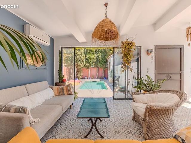 Maison 6 pièces 216 m²