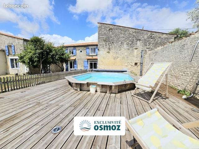 Maison 6 pièces 216 m²