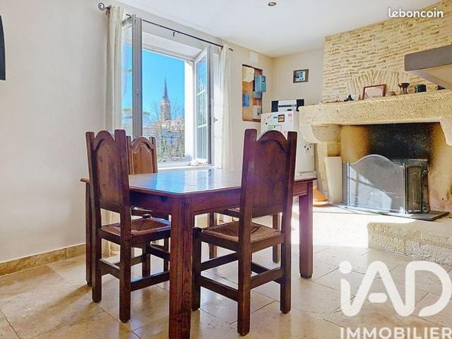 Maison familiale 6 pièces 216 m²