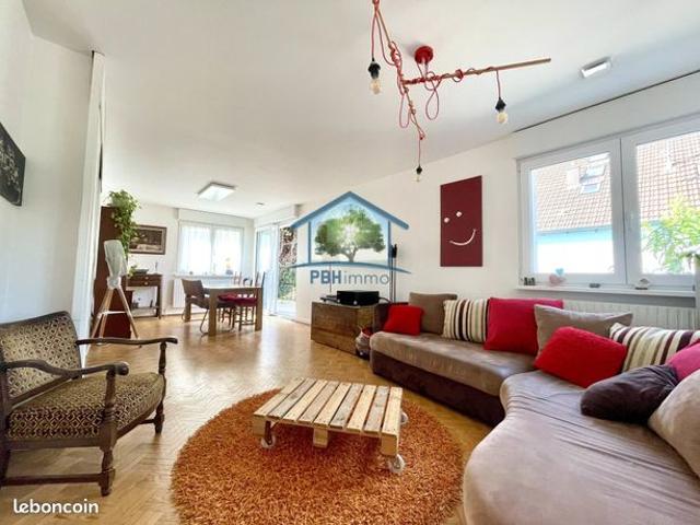 Maison 6 pièces 216 m²