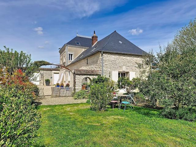 Maison 6 pièces 216 m²