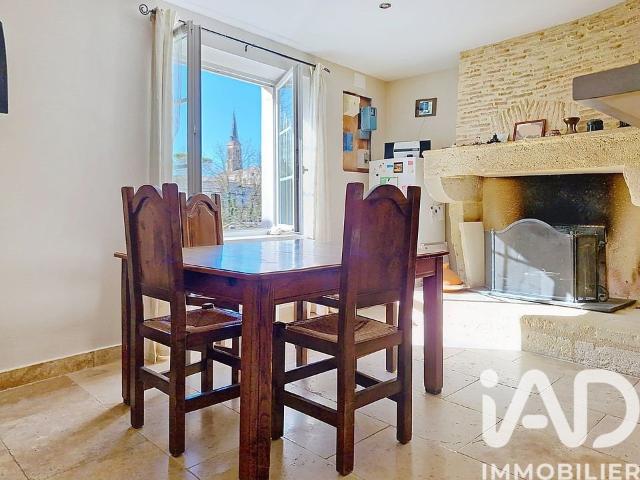Maison 6 pièces 216 m²