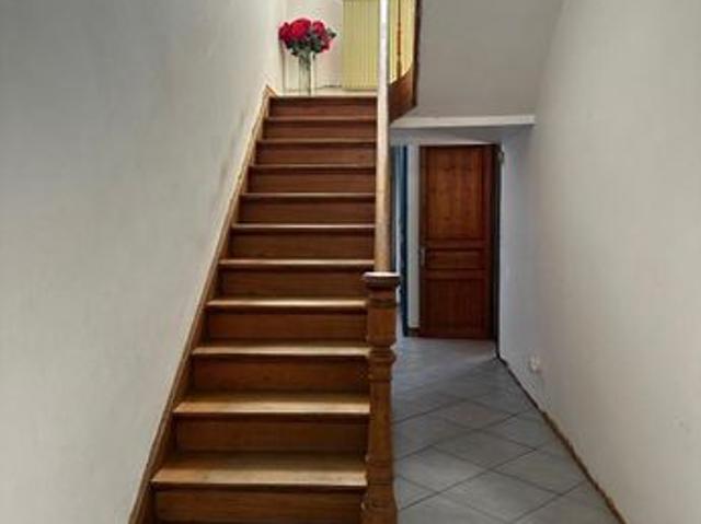 Maison 6 pièces 216 m²