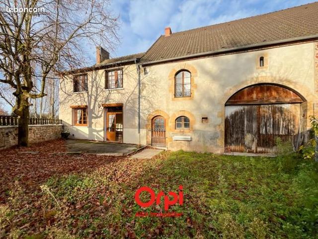 Maison 6 pièces 217 m²