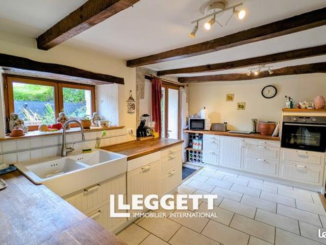 Maison 6 pièces 217 m²