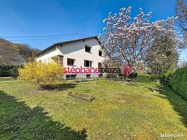 Maison 6 pièces 217 m²
