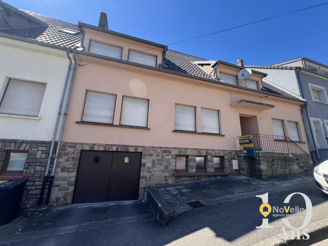 Maison 6 pièces 218 m²