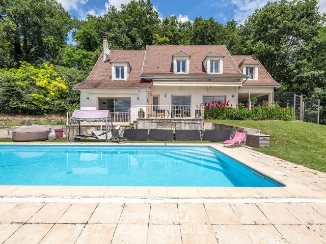 Maison 6 pièces 218 m²