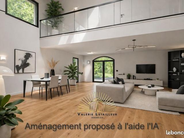 Maison 6 pièces 218 m²