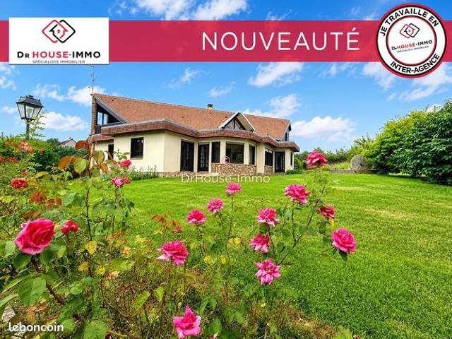 Maison 6 pièces 218 m²
