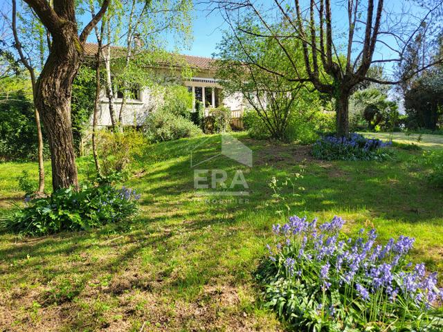 Maison 6 pièces 219 m²