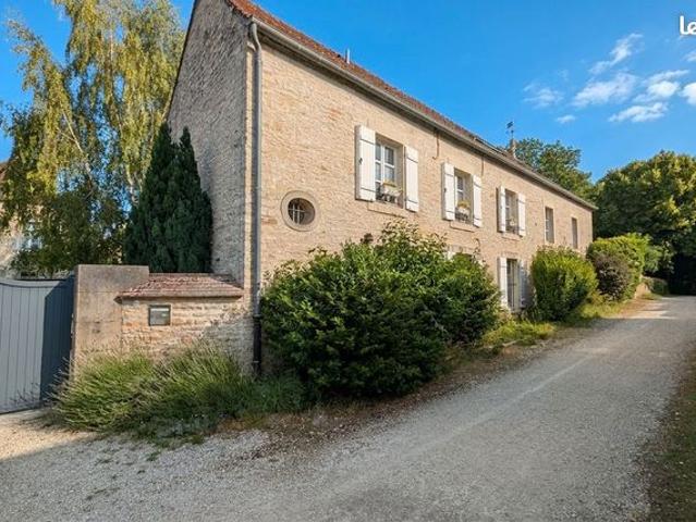 Maison 6 pièces 200 m²