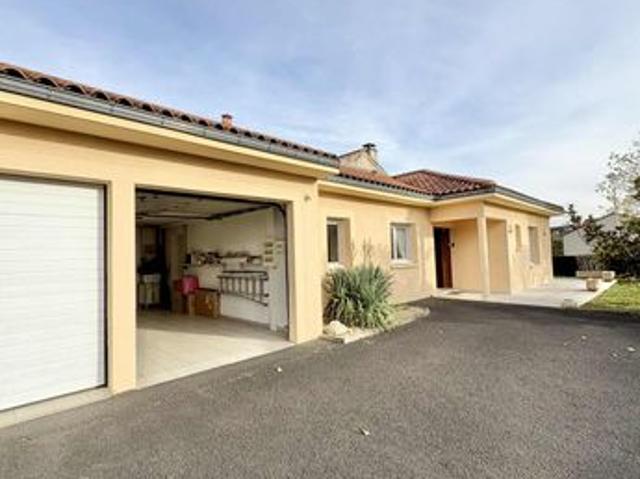 Maison 6 pièces 219 m²