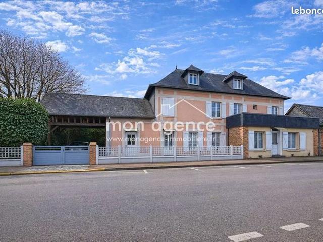Maison 6 pièces 219 m²