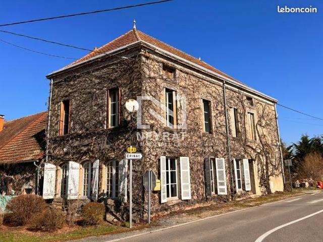 Maison 6 pièces 219 m²