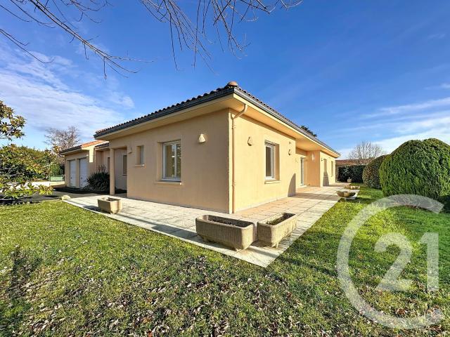 Maison 6 pièces 219 m²