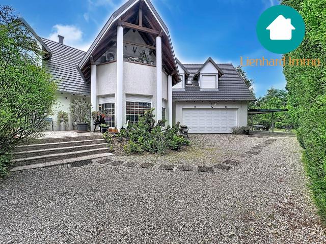 Maison 6 pièces 219 m²