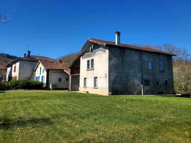 Maison 6 pièces 210 m²