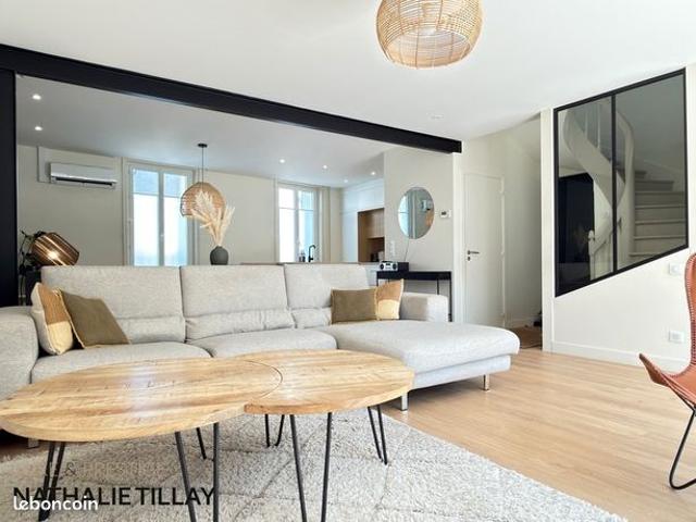 Maison 6 pièces 210 m²