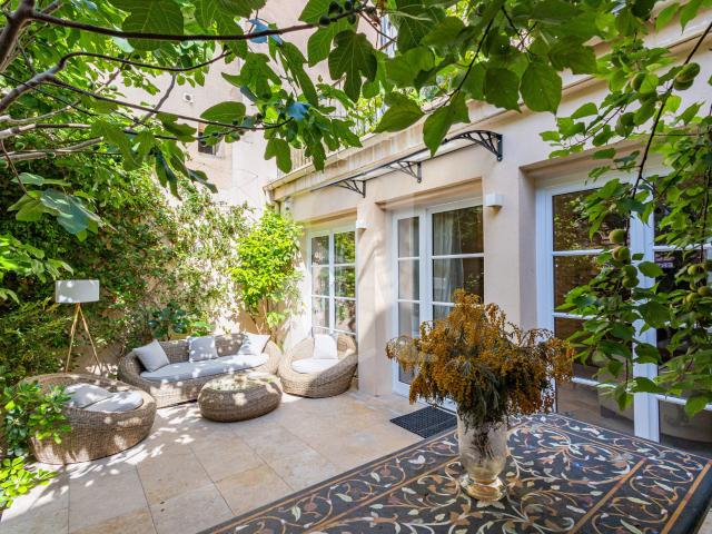 Maison 6 pièces 210 m²