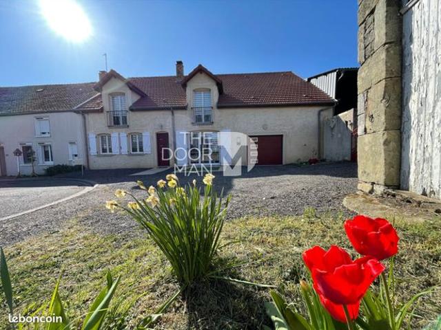 Maison 6 pièces 210 m²
