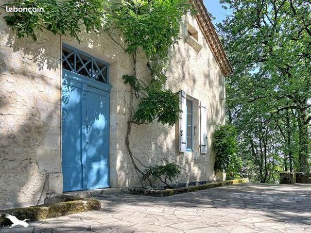 Maison 6 pièces 210 m²
