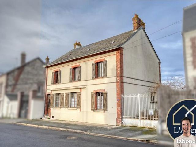 Maison 6 pièces 210 m²