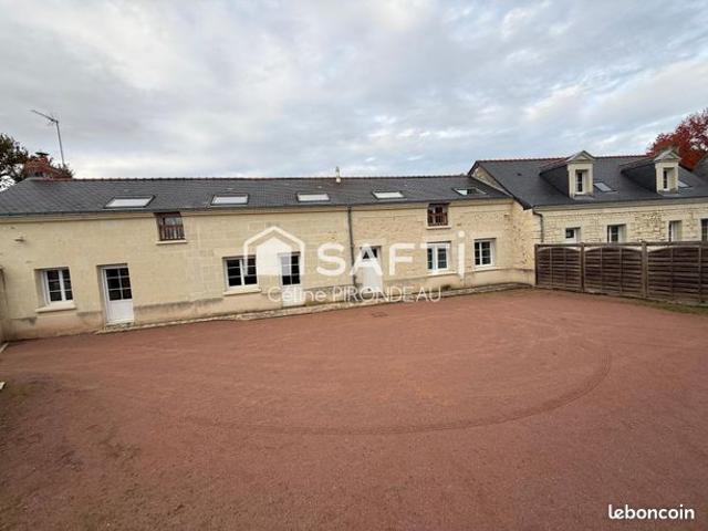 Maison 6 pièces 210 m²