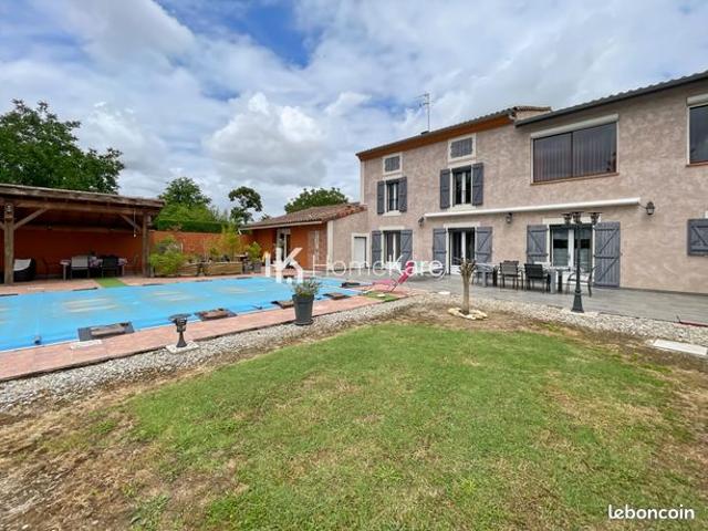 Maison 6 pièces 210 m²