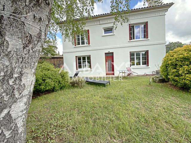 Maison 6 pièces 179 m²