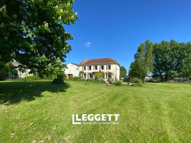 Maison 6 pièces 210 m²