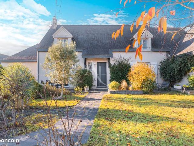Maison 6 pièces 210 m²