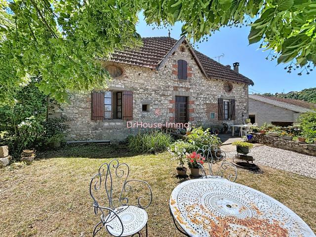 Maison 6 pièces 210 m²