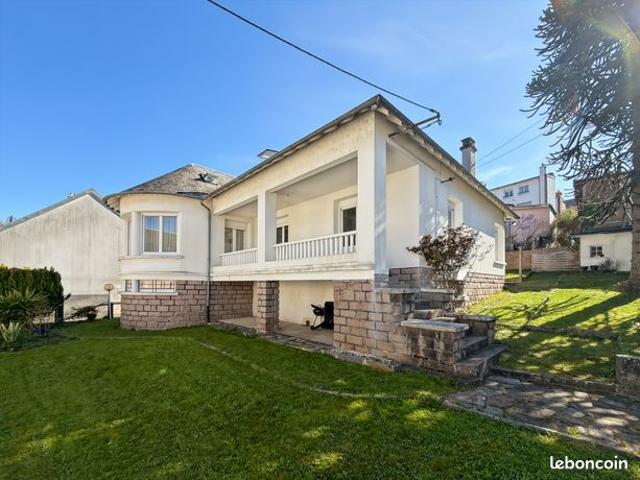 Maison 6 pièces 210 m²