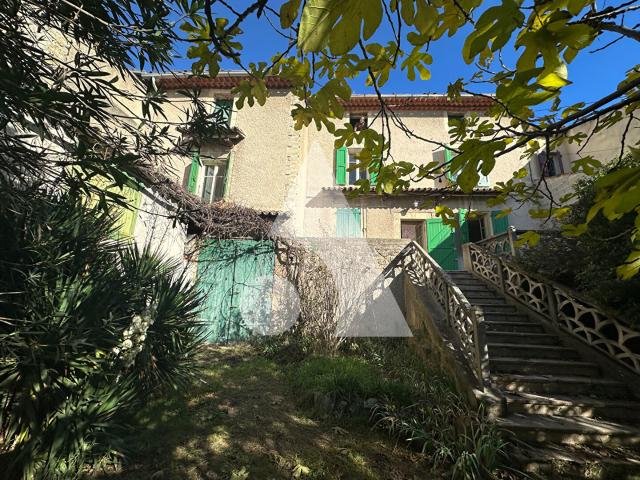 Maison 6 pièces 210 m²