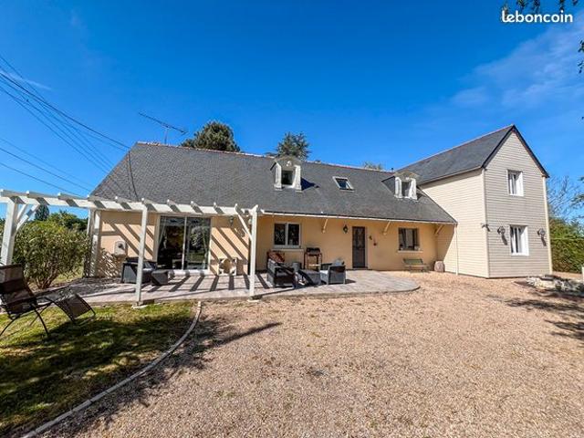 Maison 6 pièces 210 m²