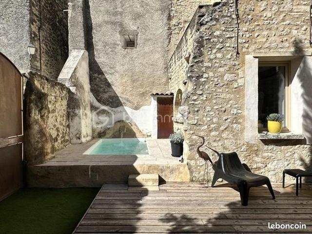 Maison 6 pièces 210 m²