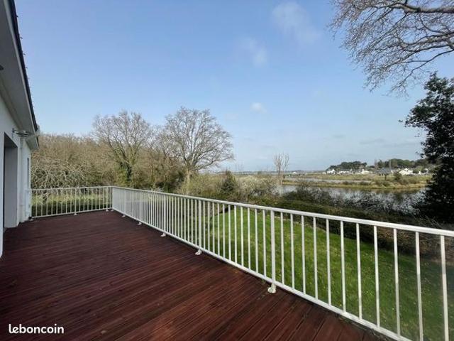Maison 6 pièces 210 m²