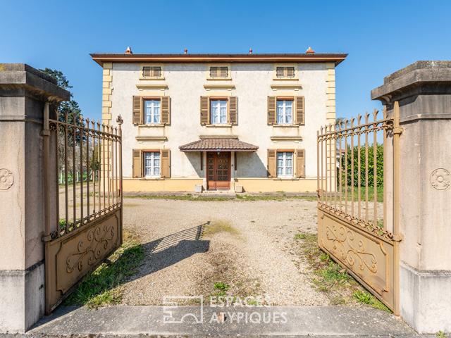 Maison 6 pièces 210 m²