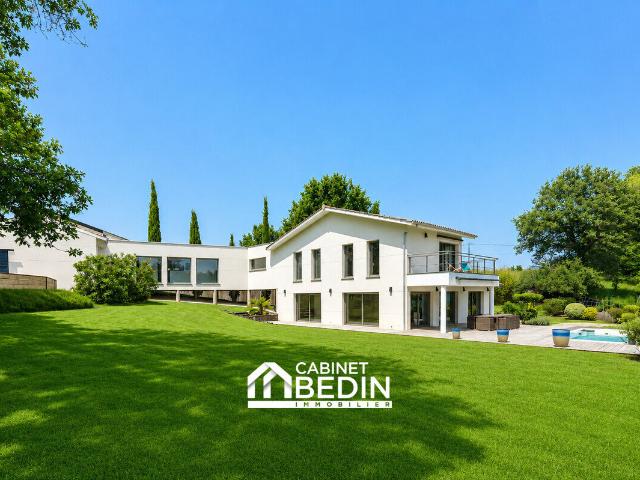 Maison 6 pièces 210 m²
