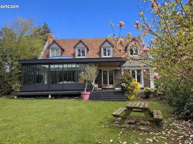 Maison 6 pièces 210 m²