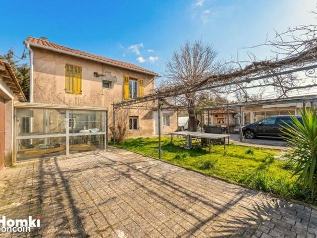 Maison 6 pièces 210 m²