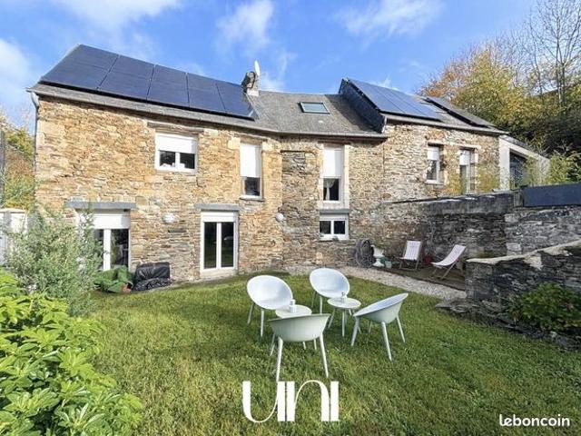 Maison 6 pièces 210 m²