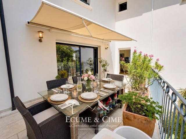 Maison 6 pièces 210 m²