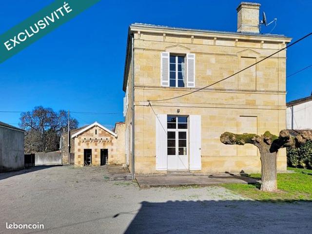 Maison 6 pièces 210 m²