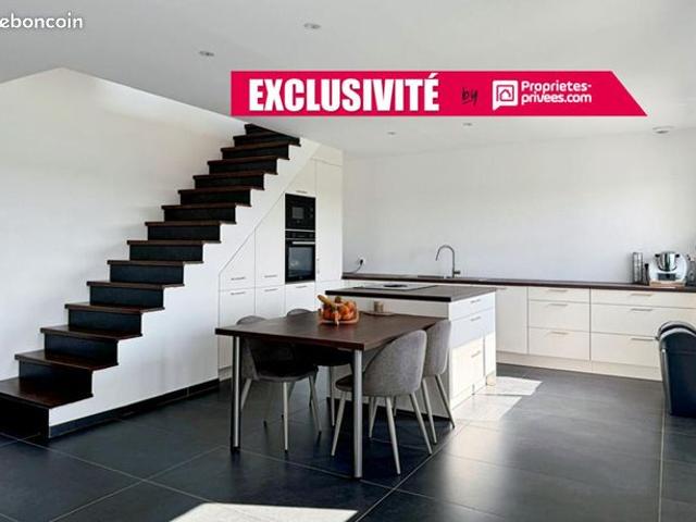 Maison 6 pièces 210 m²